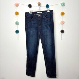 KanCan Dark Wash Skinny Jean Estilo